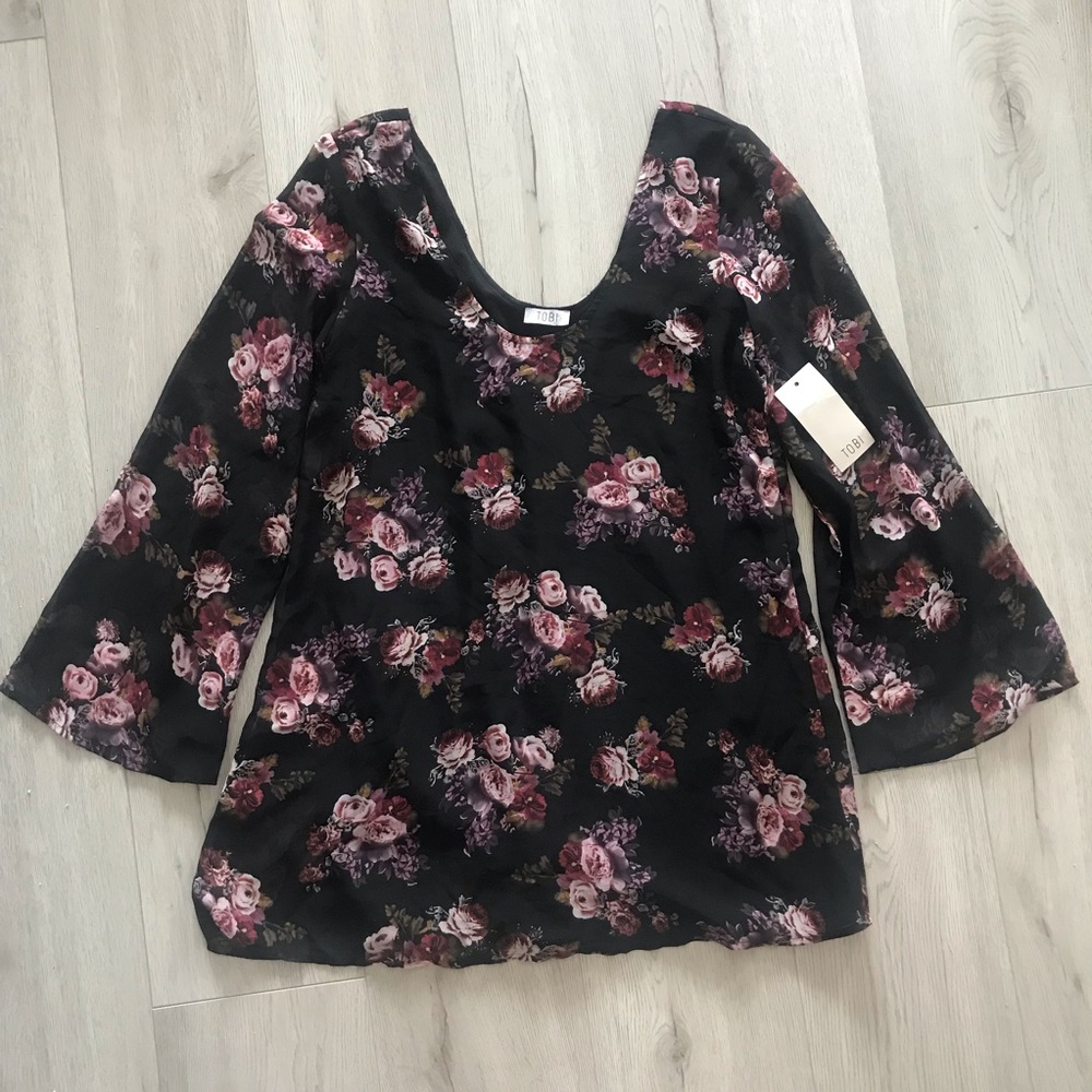TOBI Floral Long Sleeved Dress